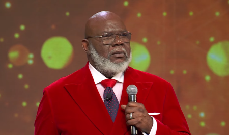 Bishop T.D. Jakes Sends Message To Followers After Hospital Release